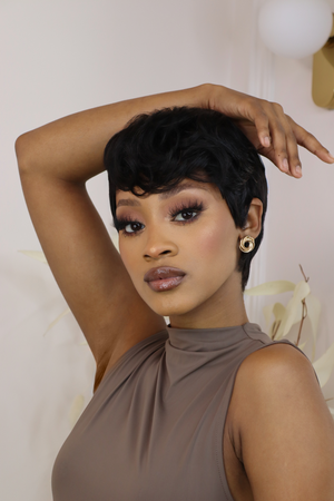 
                  
                    MUSA - Brazilian Straight Pixie - Nat - 6"
                  
                