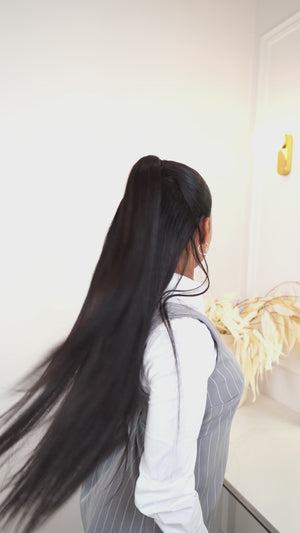 
                  
                    Load and play video in Gallery viewer, Cambodian 13x4 Straight Wig - Nat
                  
                