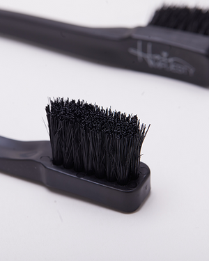 
                  
                    Hair Majesty Edge Brush
                  
                